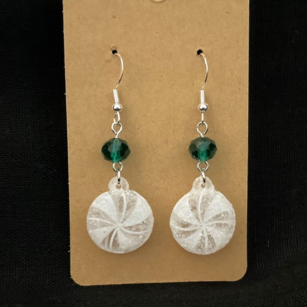 Christmas Earrings, Clear Frosted Pinwheels & Emerald Green Crystals NWT